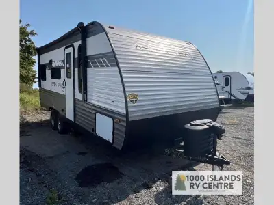 Dutchmen Aspen Trail LE travel trailer 21RD highlights: Residential Queen Bed Sofa Booth Dinette Ful...