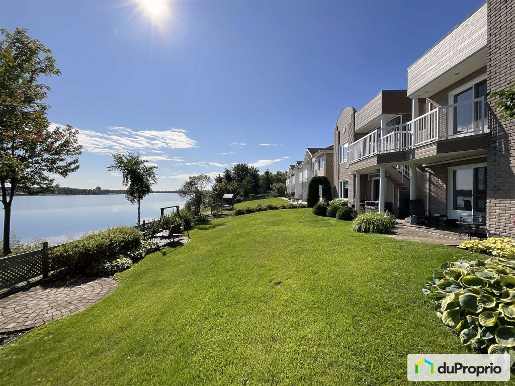 $329,000 - Condominium for sale in St-Felicien — photo 2