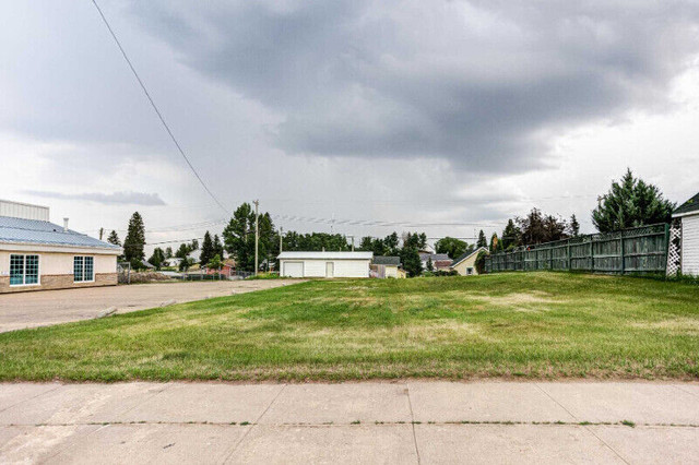 REDUCED! Commercial/Residential Opportunity in Delburne! 104533 in Land for Sale in Red Deer