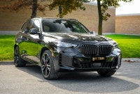 2024 BMW X5 xDrive40i – Luxury Meets Performance in a Modern SUV Finished in BLACK over TAN, this 20... (image 2)