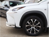 2017 LEXUS NX 200T - NO ACCIDENTS - ONE OWNER - BACKUP CAMERA - HEATED FRONT SEATS AND STEERING WHEE... (image 5)