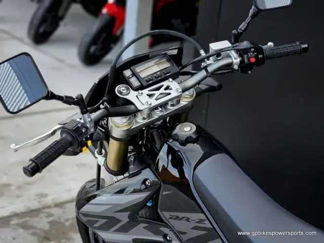 2024 Suzuki DR-Z400SM in Dirt Bikes & Motocross in Oshawa / Durham Region - Image 16