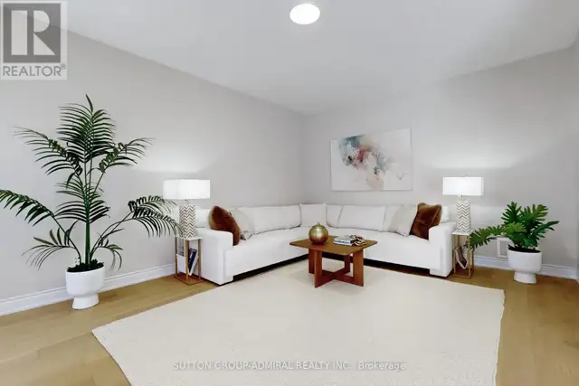 85 CORAL ACRES DRIVE Vaughan (Patterson), Ontario in Houses for Sale in Markham / York Region - Image 5
