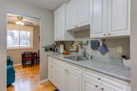 Description Property Amenities Underground parking Outdoor parking Laundry facilities On-Site Manage... (image 7)