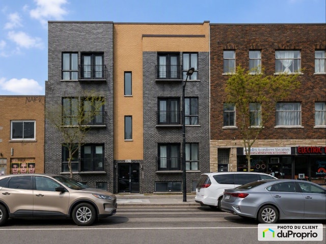 $299,999 - Condominium in Ville-Marie (downtown, old Mtl) — photo 1