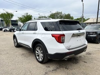 **WE WILL BEAT ANY DEALER IN THE CITY** Recent Arrival! Oxford White 2021 Ford Explorer Limited 4WD... (image 5)