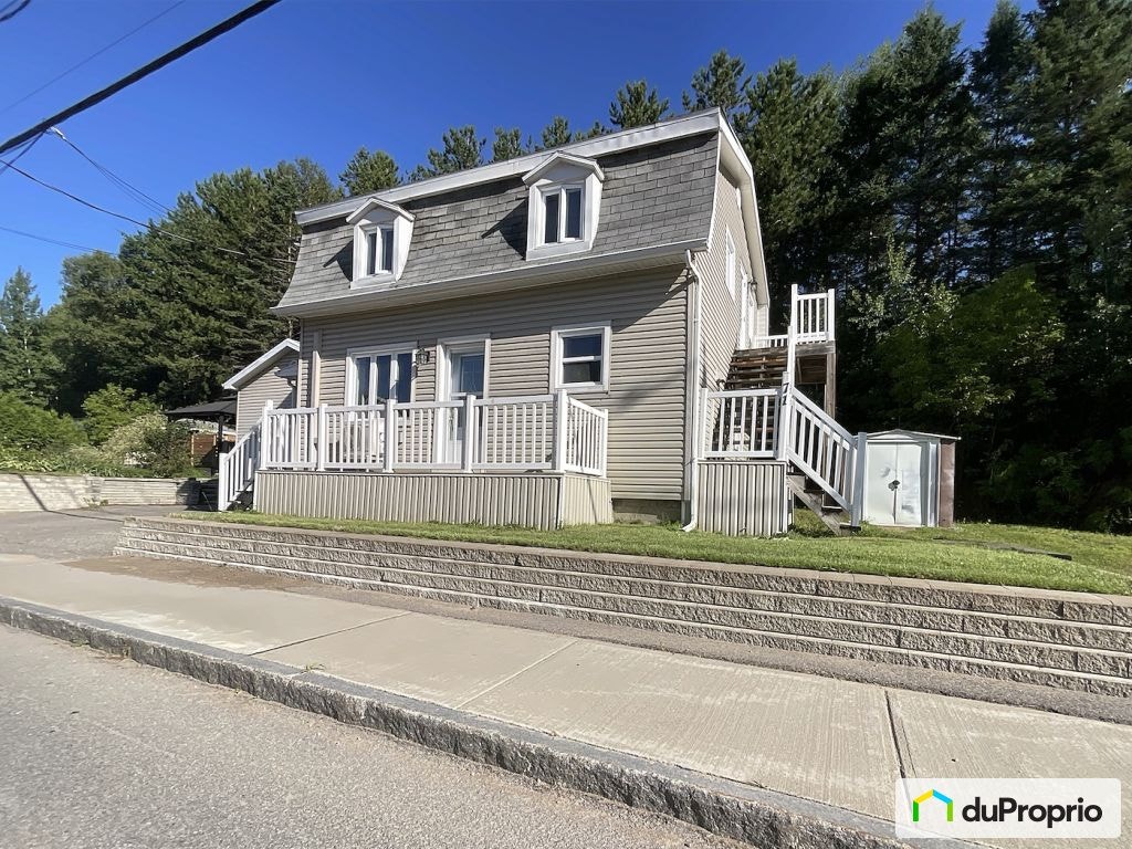 $359,000 - 2 Storey for sale in Pont-Rouge — photo 1