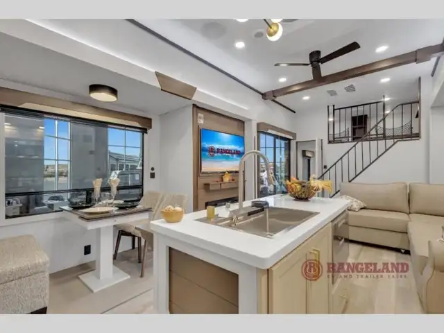 2025 Forest River RV Cedar Creek Cottage 40CBK in Travel Trailers & Campers in Red Deer - Image 12