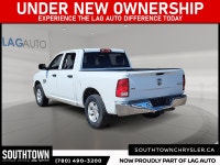 2022 Ram 1500 Classic SLT Experience the Ram 1500 Classic SLT with only 101604 km on the odometer. F... (image 3)