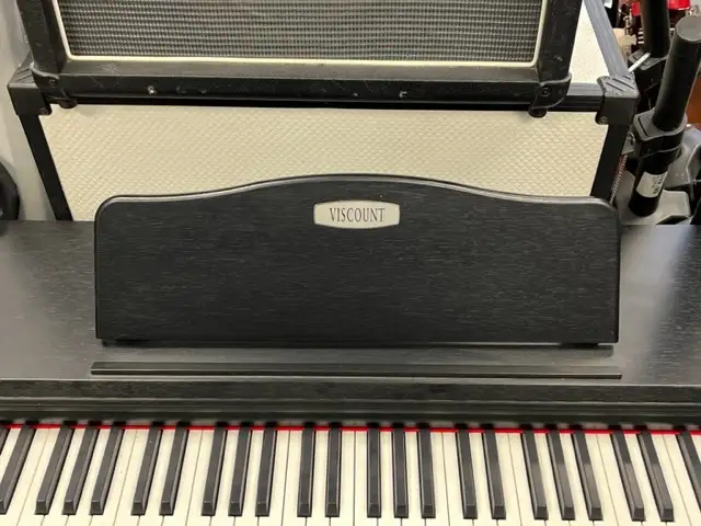 Galileo Viscount VP 111 Electric/Digital Piano - 88 key in Pianos & Keyboards in Oakville / Halton Region - Image 3