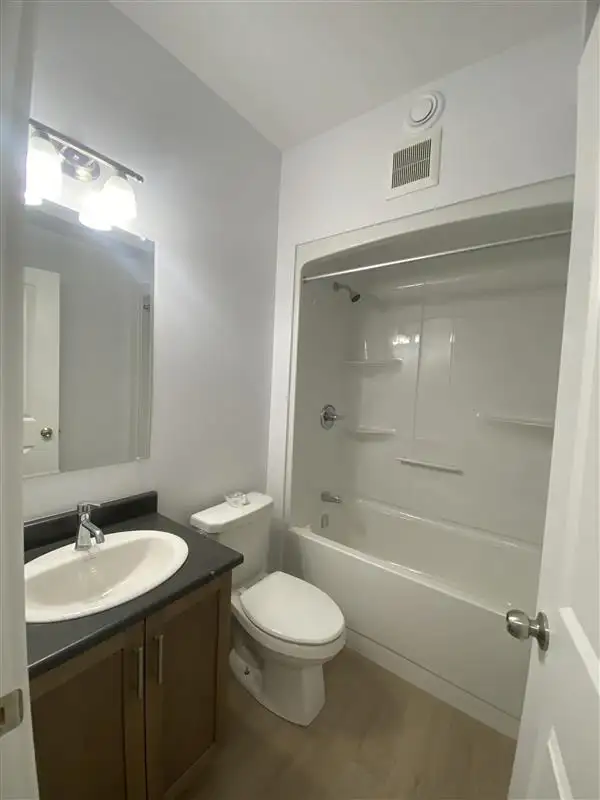 Welcome to 29 Metcalf Street – Modern Living in the Heart of the in Long Term Rentals in Saint John - Image 10