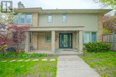 16 OVERDALE ROAD Toronto (Forest Hill North), Ontario