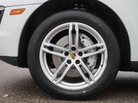 Sporty, luxurious, and versatile — the 2018 Porsche Macan S AWD features a twin-turbo V6 that delive... (image 7)