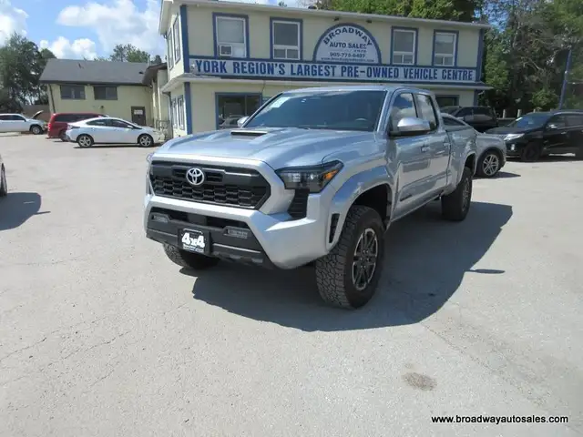 2024 Toyota Tacoma LIKE NEW TRD-VERSION 5 PASSENGER 2.4L - DOHC. in Cars & Trucks in Markham / York Region - Image 4