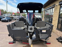 16 ft 9 in Length! 115HP Mercury PRO XS 4Stroke Outboard Motor! Trailer Included! Mooring Cover Incl... (image 9)