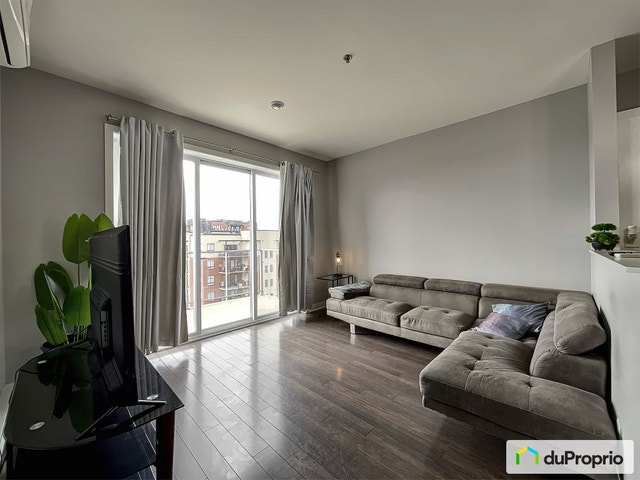 $285,900 - Condominium for sale in Terrebonne (Lachenaie) — photo 1