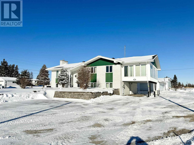 121 St-Aubin AVE Moonbeam, Ontario in Houses for Sale in Kapuskasing