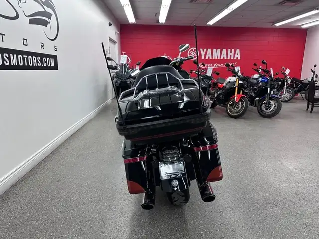 2015 Harley Davidson CVO Road Glide Ultra Touring - V6872 - -No  in Sport Touring in Markham / York Region - Image 4