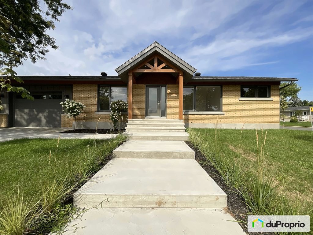 $559,000 - 2 Storey for sale in Sorel-Tracy — photo 2