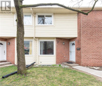 203 FAIRWAY Road N Unit# 10 Kitchener, Ontario