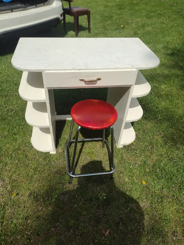 Child's wood deck with retro stool