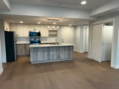Spacious 2 Bedroom plus Den, 2 Bathroom Apartment for Rent in Kamloops Welcome to your new home! Thi...