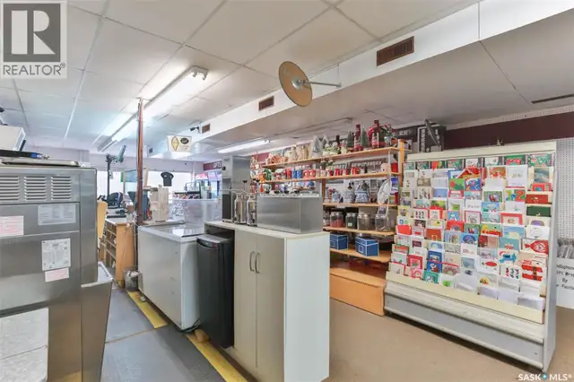 325 & 329 4th AVENUE SW Moose Jaw, Saskatchewan in Commercial & Office Space for Sale in Moose Jaw - Image 11