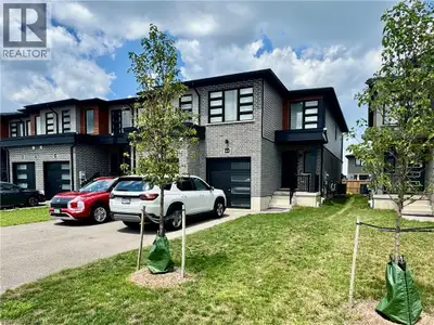 Amazing End Unit Townhouse Fully Upgraded, 3 Bedrooms And 3 Bath Rooms, Carpet-Free, Upgraded Kitche...