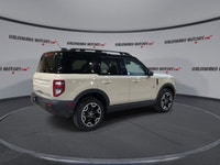 // ACCIDENT FREE!! // Meet the 2025 Ford Bronco Sport Outer Banks 4x4, now available at Haldimand Mo... (image 7)