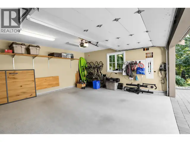 1376 DYCK ROAD North Vancouver, British Columbia in Houses for Sale in North Shore - Image 39