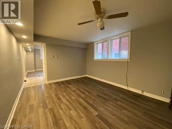 192 ALLEN Street E Unit# 1 Waterloo, Ontario 4