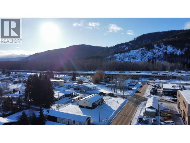 1064 KING STREET Smithers, British Columbia in Houses for Sale in Smithers - Image 35