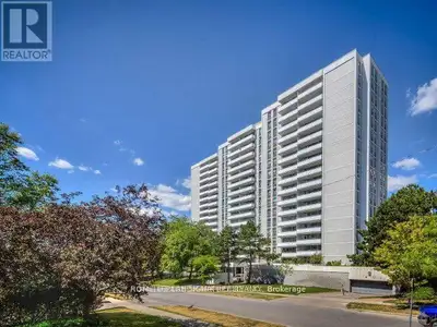 1702 - 10 PARKWAY FOREST DRIVE Toronto (Henry Farm), Ontario