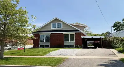 Price: $949,000 / $3,600/mo Renovated 4-Bed, 2-Storey, Detached on a 42 x 125 ft Lot! Extra Money Sp...
