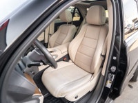 CARGET AUTOMOTIVE is thrilled to offer this 2020 Mercedes-Benz GLE 350, a luxury midsize SUV powered... (image 8)