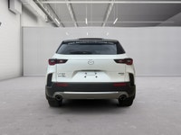 Accident Free! | One Owner! | 6-Speed SKYACTIV-DRIVE Automatic Transmission | All-Wheel Drive (i-ACT... (image 3)
