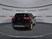 // ACCIDENT FREE!! // Meet the 2022 Buick Encore GX Preferred AWD, a smart-size SUV that fits life i... (image 6)