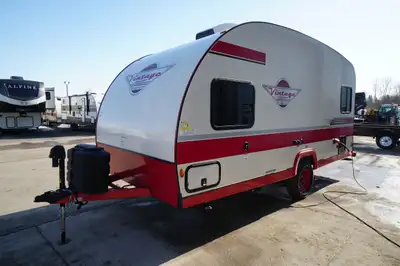 Welcome to Longhaul Trailer Sales Inc 2025 Gulf Stream Vintage Cruiser 17RWD ...