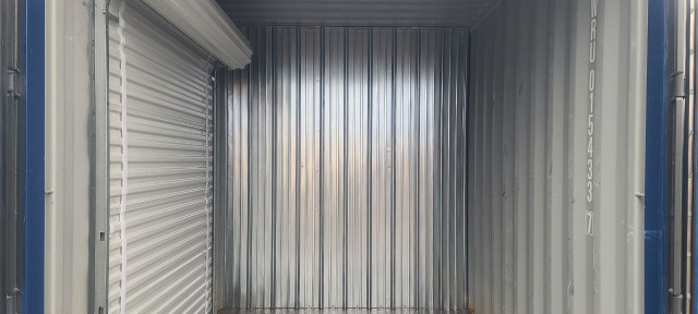 20 & 40 Foot Shipping Container Modifications and Customizations in Storage Containers in Belleville - Image 4