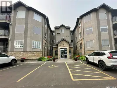 Welcome to this wonderful 2 bedroom, 2 bath condo in Lakeridge, located at 4451 Nicurity Drive. This...