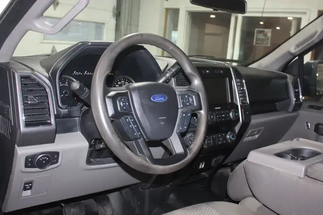 2019 Ford F-150 XLT 4X4 5.0L 8 ' BED in Cars & Trucks in City of Montréal - Image 10