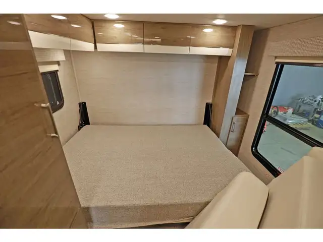 2023 Entegra Coach Qwest 24N B+ Mercedes turbo diesel 2023 NEUF in RVs & Motorhomes in Laval / North Shore - Image 19