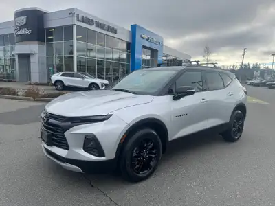 This Chevrolet Blazer LT runs a strong turbocharged 2.0L engine paired with a smooth 9-speed automat...