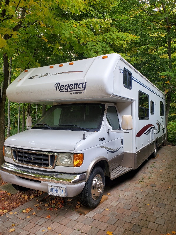 28 ft REGENCY TRIPLE E Motorhome for SALE!!! EXCELLENT CONDITION RVs