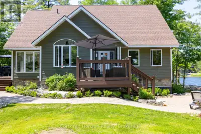 Waterfront Paradise | Boat Access Only | Private Dock | 4-Season Retreat | Three decks | Hot Tub | E...