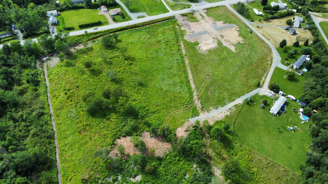 West River: Large lot just minutes from town! in Land for Sale in New Glasgow - Image 4