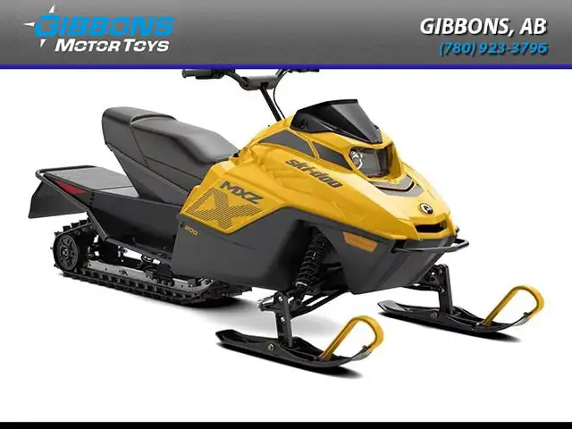 2027 Ski-Doo MXZ 200 in Travel Trailers & Campers in Edmonton - Image 2