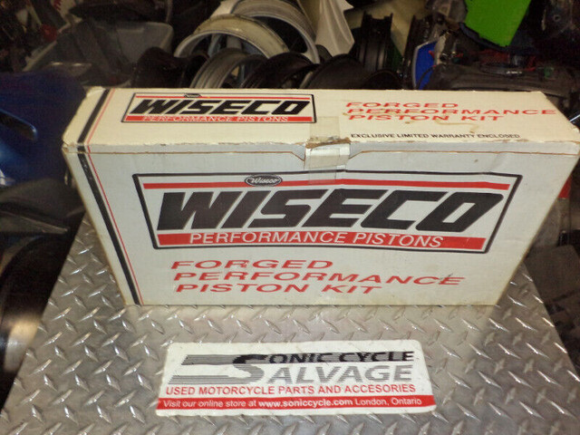 wiseco performance piston kit kawasaki 900/ 1000 in Other in London - Image 4