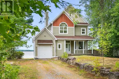 Welcome to your year-round waterfront retreat on the Ottawa River, just 30 minutes from Kanata. Nest...