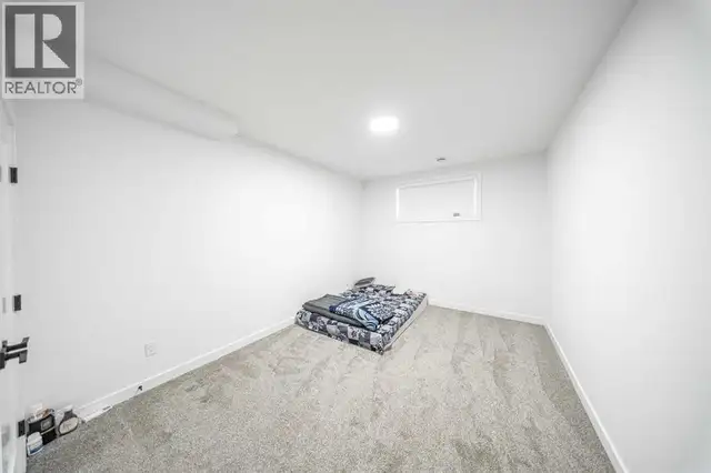 123 Saddlecrest Grove NE Calgary, Alberta in Houses for Sale in Calgary - Image 30